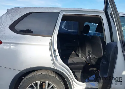 2017 Mitsubishi Outlander Se z USA, uszkodzony, nr VIN JA4AD3A38HZ043845